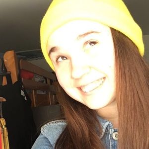 Meet your Posher, Kylee